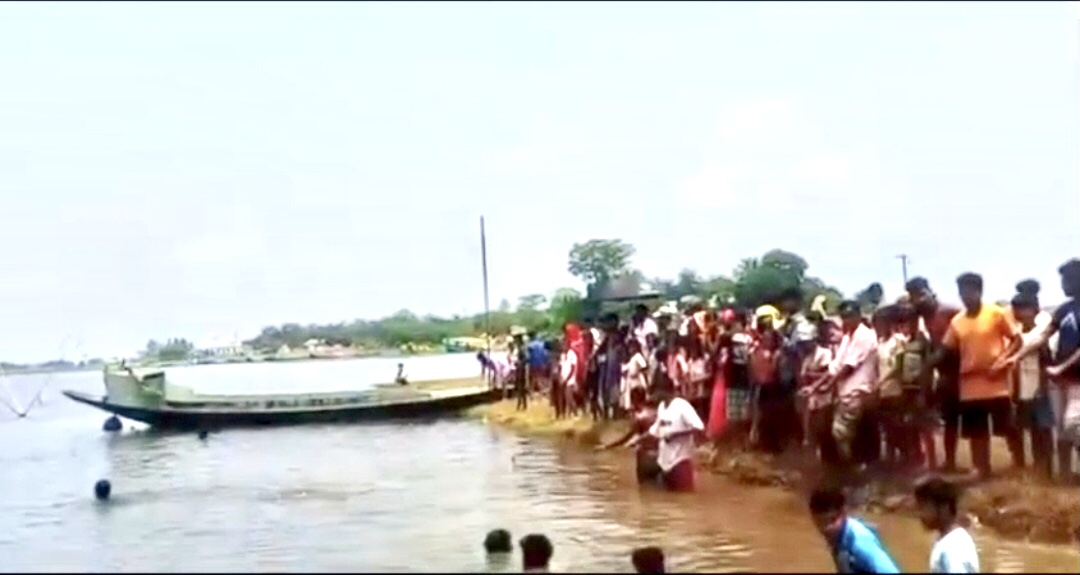 শাল্লায় সুরমা নদীতে নিখোঁজ যুবক: মেলেনি সন্ধান, স্বজনদের কান্নায় ভারী বাতাস